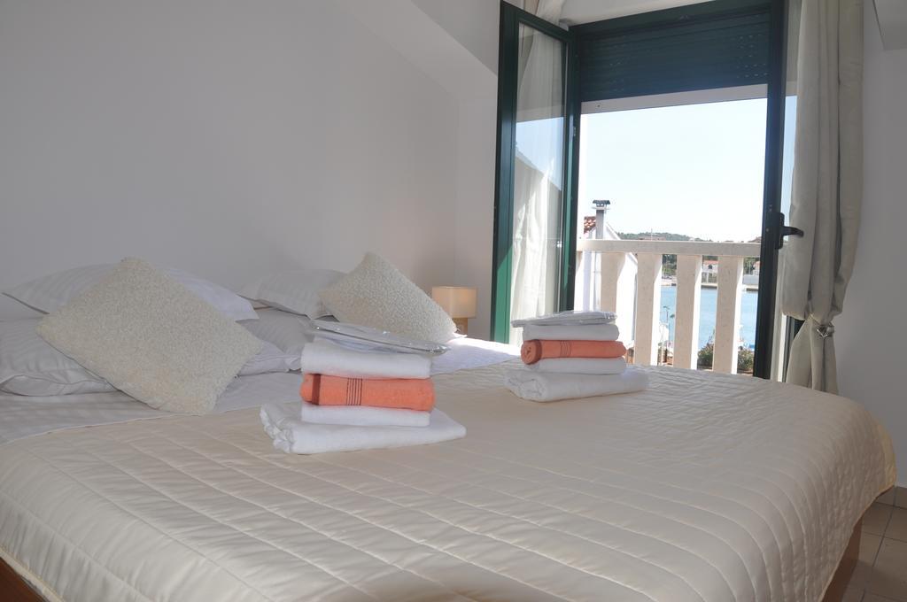 Stars Palace - Apartments And Rooms Jezera Exterior foto
